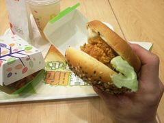 -德克士(虹桥火车站店)