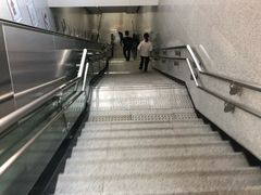 -佳园路(地铁站)