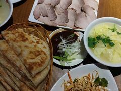 -李连贵熏肉大饼(中街盛京龙城店)