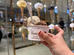 -VENCHI 闻绮(北京国贸商城店)