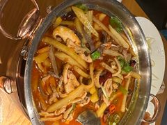 -娜仁图雅蒙古美食村(33小镇店)