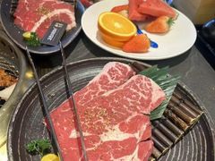 -牛YO寿喜烧·铁板烧和牛火锅自助(市府恒隆店)
