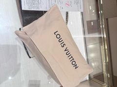 -LV路易威登(国际广场店)