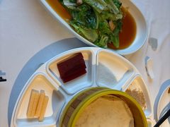 -一屋一食·京湘味主题餐厅