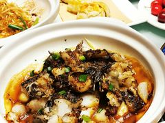黑椒碟鱼头-缤圣源中国清真菜(群力店)