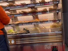 -李记称盘牛杂串串(广厦店)