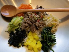 -梨花牛肉汤饭(仁恒伊势丹店)