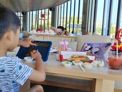 -大堂酒廊·亚龙湾万豪度假酒店