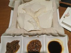 -95号酱骨·一块豆腐(展春园西路店)