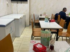 -洪峰浩老北京烧饼夹肉(角门路店)