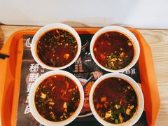 -十三朝牛馍王擀面皮(骡马市店)