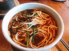 小锅米线-云海肴·汽锅鸡·云南菜(天山百盛优客店)