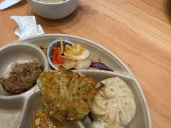 -素满香·全民食养自助(长宁龙之梦店)