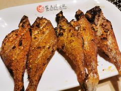 -金太阳海鲜烧烤·本地人餐厅(星海公园店)