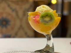 芒果燕麦鲜果捞-水天堂西餐厅(绿宝广场店)