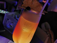 -TZ House音乐现场(来福士中心店)