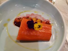 -La Mer Restaurant & Lounge