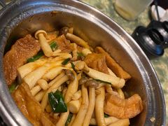 什菌豆腐煲-凯荟·不止酸菜鱼(广州鸿德国际店)
