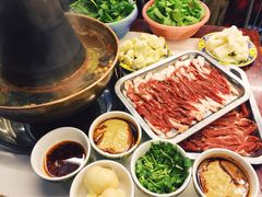 一品居热气羊肉馆(乌鲁木齐中路店)-颐品居涮肉(乌鲁木齐中路店)