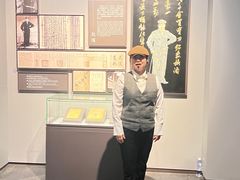 -龙华烈士纪念馆-停车场