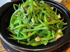 -哈啾嗨蒙古娃娃主题餐厅(巴彦塔拉店)