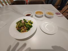 -东方饺子王(新奥购物中心店)