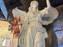-暴风岛沉浸式体验馆(百联世纪店)