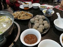 -牛一煲美食(江高店)