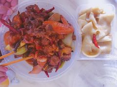 主食裤带面-舜玉老孙家鲜炒大盘鸡(土屋路店)