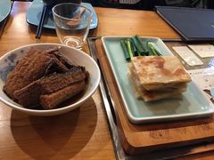 烙饼卷带鱼-瓷器(Market City)