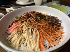 七彩凉米线-福照楼汽锅鸡·云南菜(护国路店)