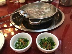 -老石黑山羊毛驴肉火锅(金凯广场店)