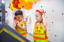 -BabyMonster小怪兽亲子派对·餐厅乐园(金月湾店)