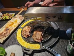 -七甲山烤肉(长白山奇石山珍根艺一条街店)