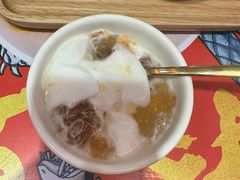 -甜心妈妈·榴莲星级糖水(北京路总店)