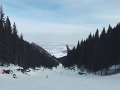 -丝绸之路山地度假区滑雪场