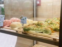 -奈雪的茶(百盛店)