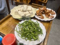 -肖肖酸萝卜鱼火锅(总店)