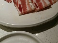 五花肉-本家韩国烤肉(青岛万象城店)