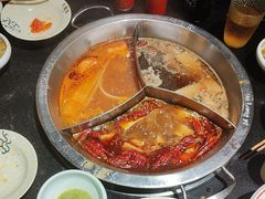 -大龙辣火锅·龙虾·烧烤(湖滨新天地店)