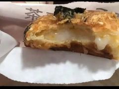 糯糯咸蛋黄可颂-喜茶(深圳福田星河COCO Park店)