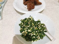 -梅龙镇酒家(南京西路总店)
