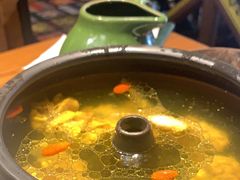 -云海肴·汽锅鸡·云南代表菜(天山百盛优客店)