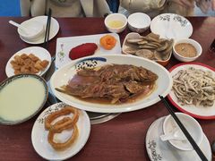 -聚首堂·特色小吃·肘子(什刹海德胜门店)