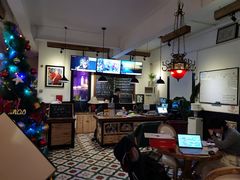 -拖板鞋咖啡旅行酒店(春熙路地铁站店)