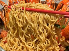 -龙巢盱眙龙虾·牛蛙·烧烤宵夜(八卦岭店)