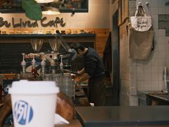 -Be Lived Cafe比例咖啡(摩天轮店)