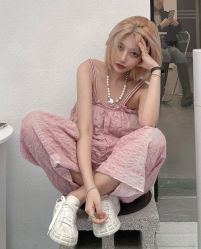 -AYO SALON