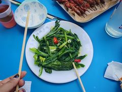 清炒油麦菜-尕有炕锅烤羊肉