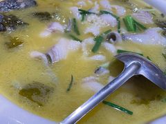 酸菜鱼-上山下乡农家菜(加州水郡店)